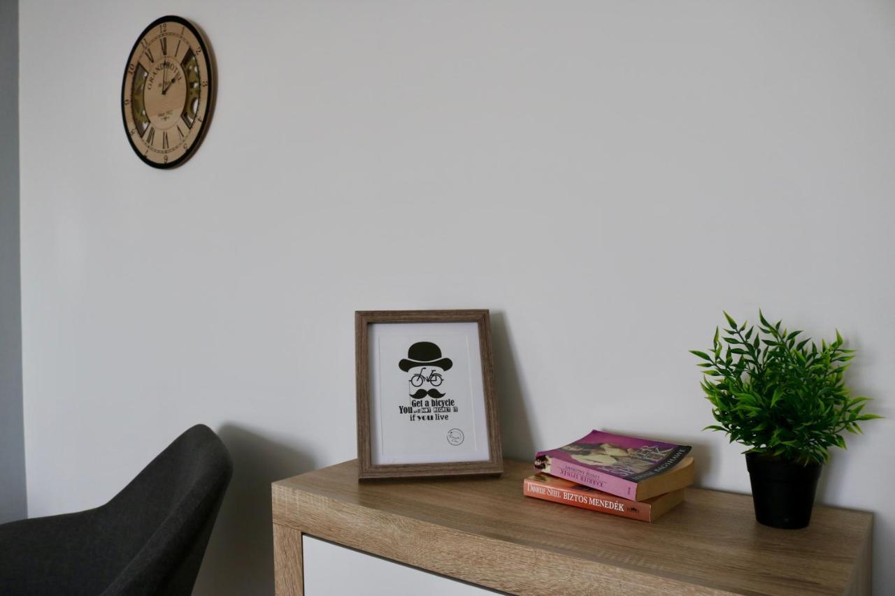 Levendula Apartman ペーチ エクステリア 写真